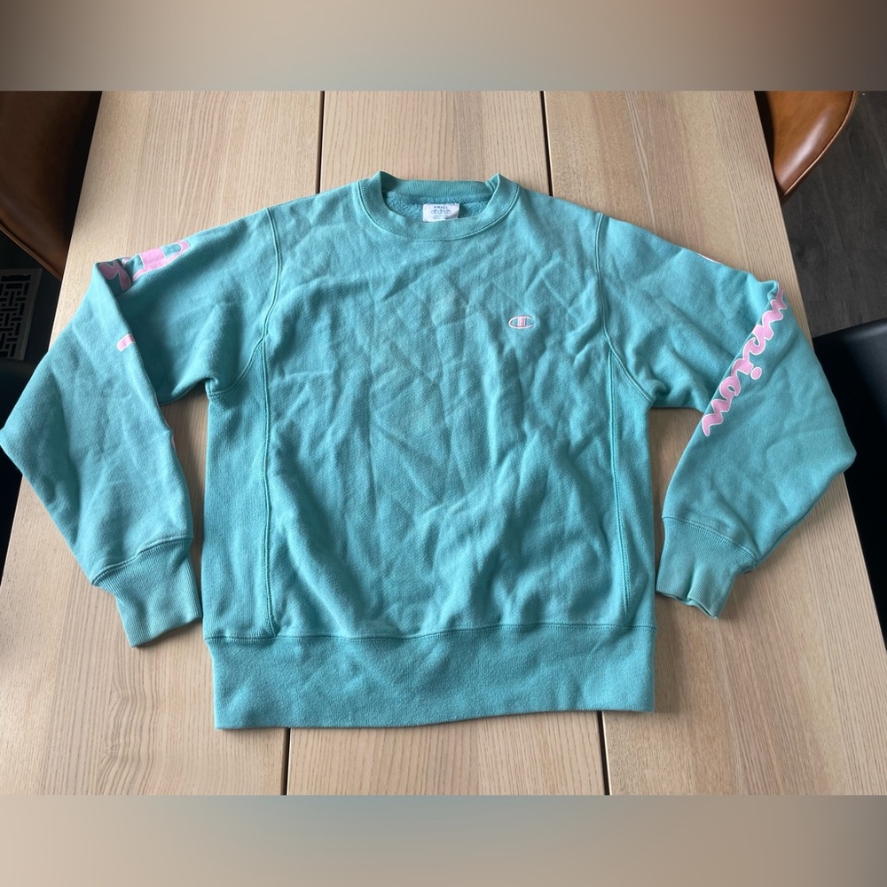 Vintage Champions Teal Crewneck Size small, reverse weave champion crewneck